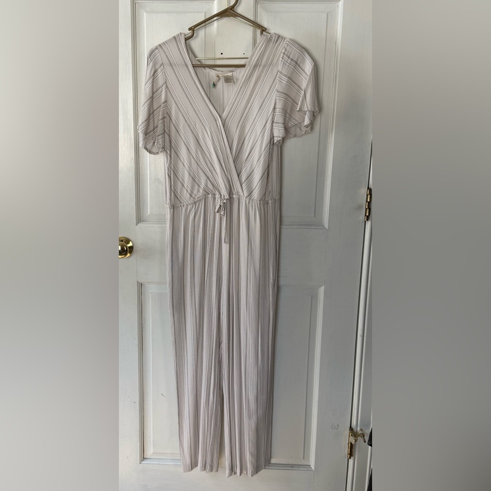 Mimi Chica White and cream Striped jump suit